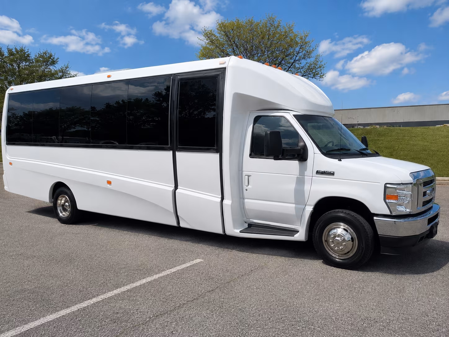 shuttle buses for trade shows and convention travel from union